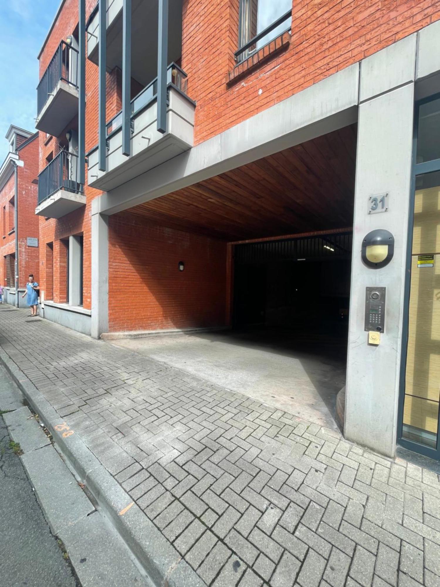 Chez Armando - Lille Centre Avec Option Parking Exterior foto